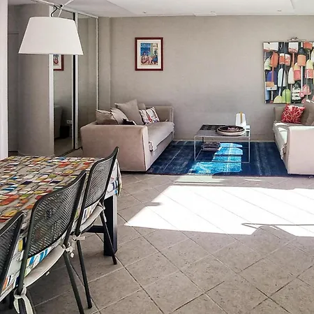 4 Bedroom Stunning In
