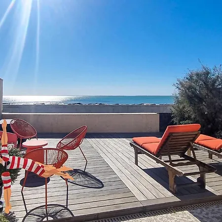Vakantiehuis 4 Bedroom Stunning In *
